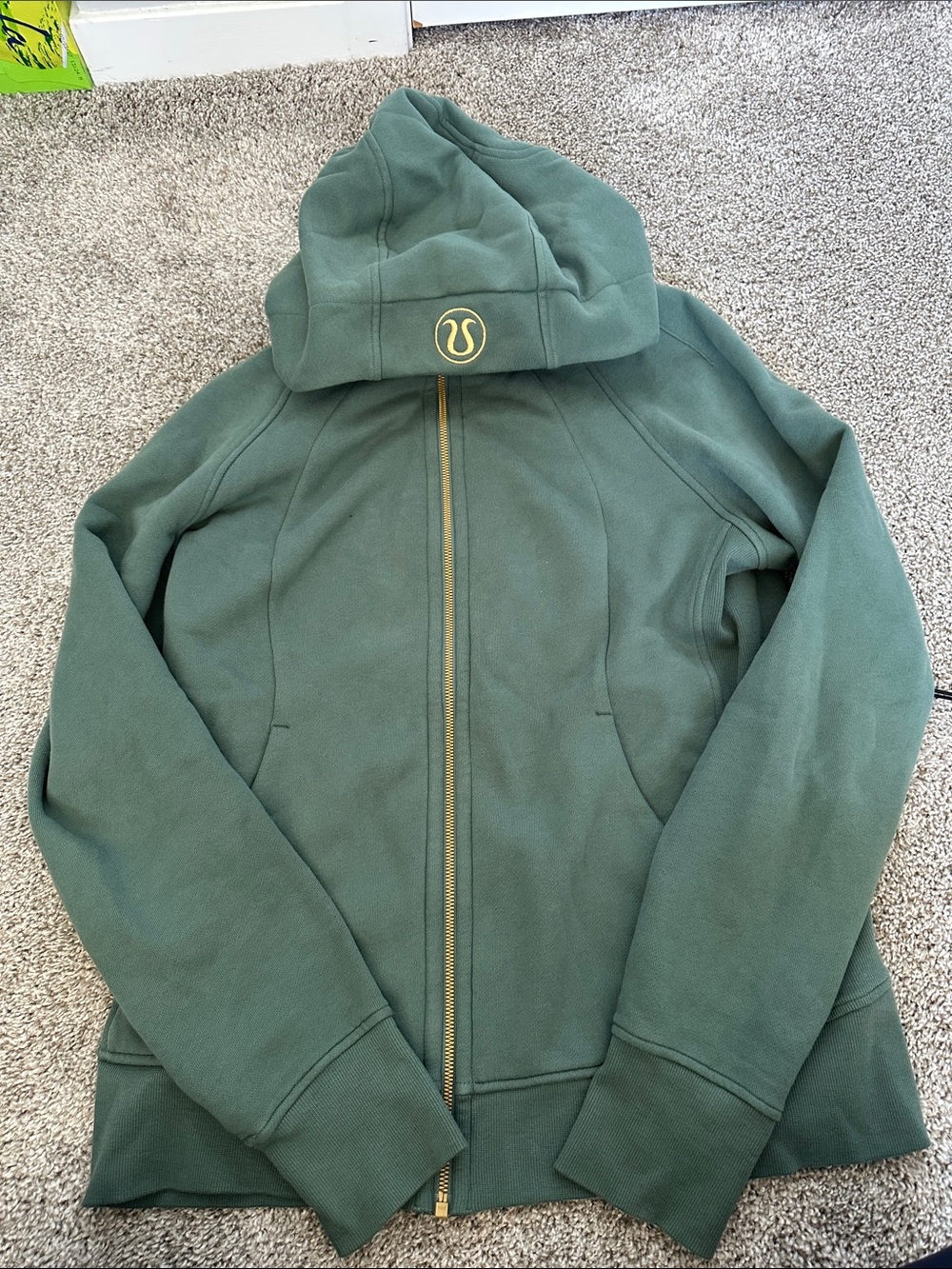 Lululemon Green Full-Zip Hooded Jacket